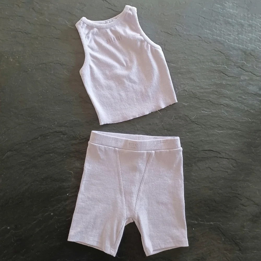 WNTRMSE lilac bike short and tank set